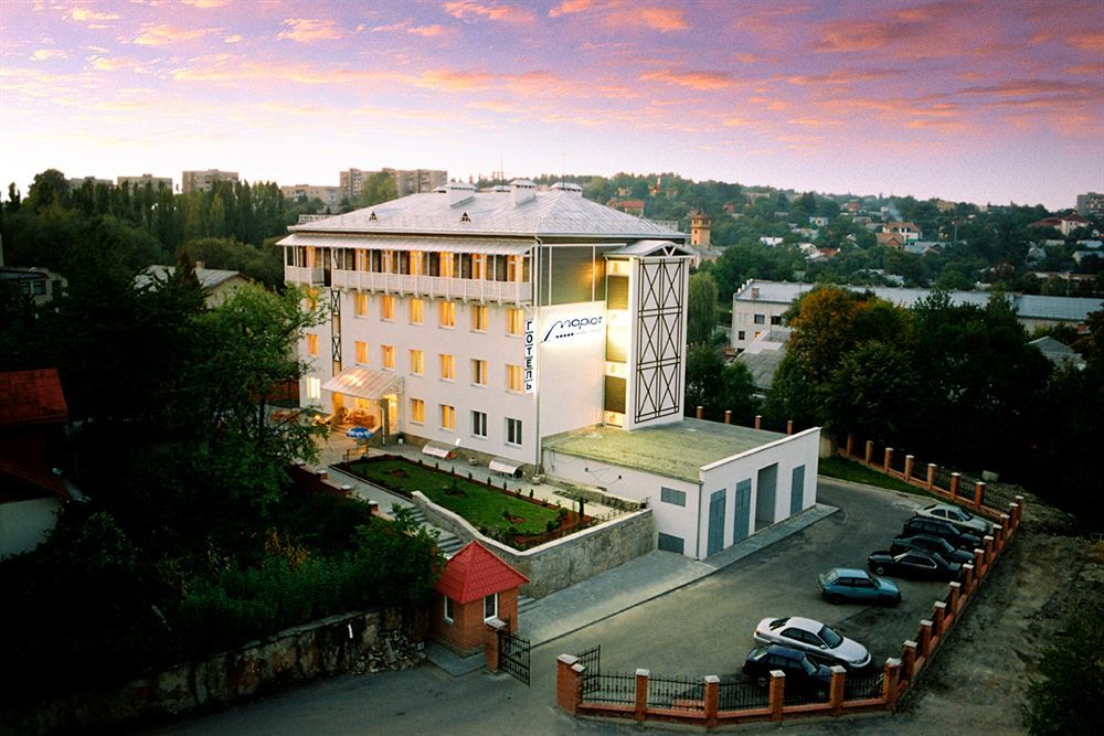 Mariot Medical Center Hotel Truskavets Exterior photo
