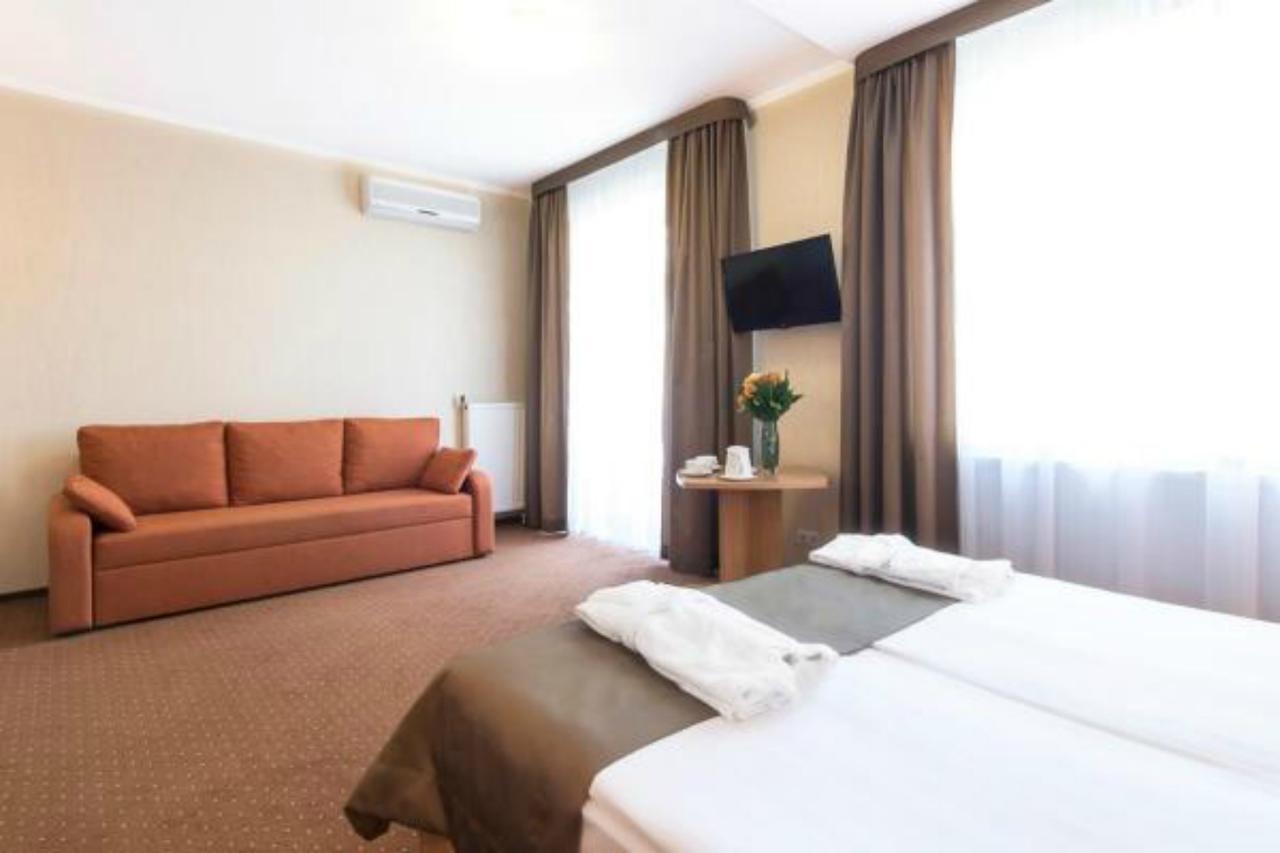 Mariot Medical Center Hotel Truskavets Exterior photo